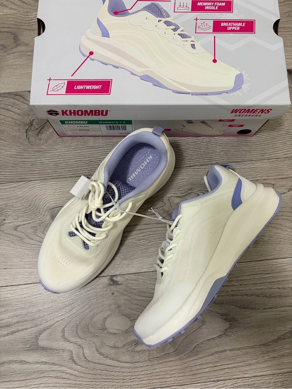 Khombu Women's Cream and Lavender Lace-Up Sneakers